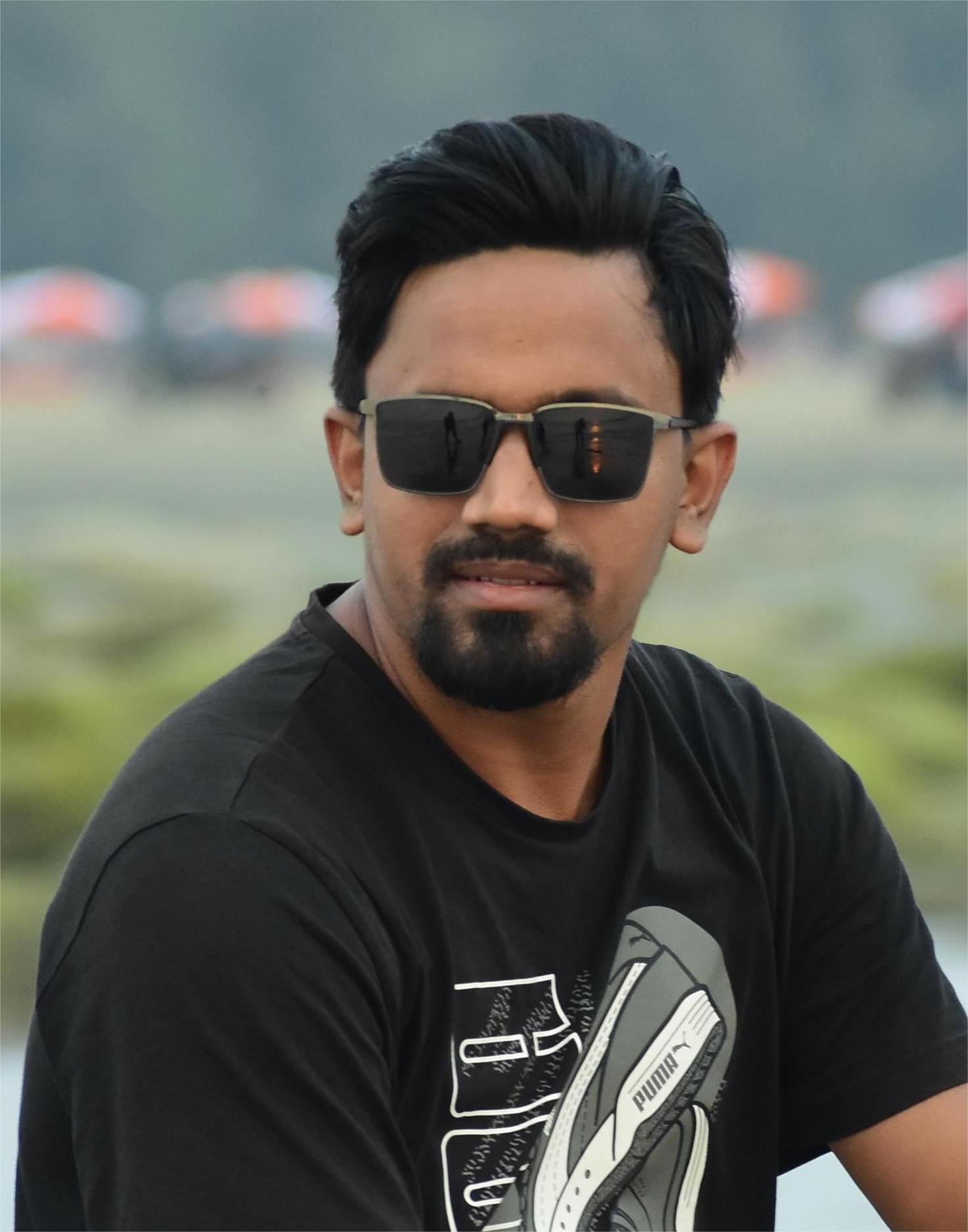 Md Moniruzzaman